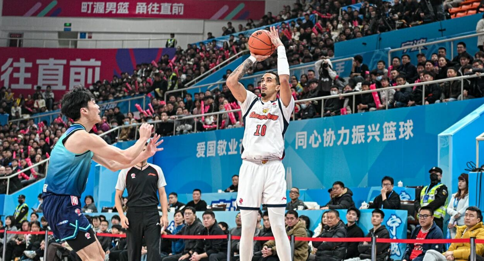 CBA焦点战！广东vs宁波，赛前带来广东队胡明轩、奎因、麦考尔以及宁波队最新消息